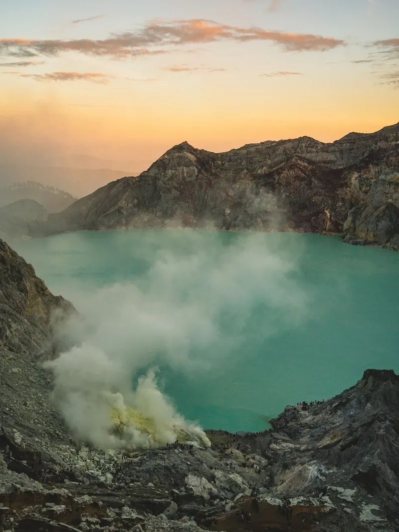Kawah Ijen view 2